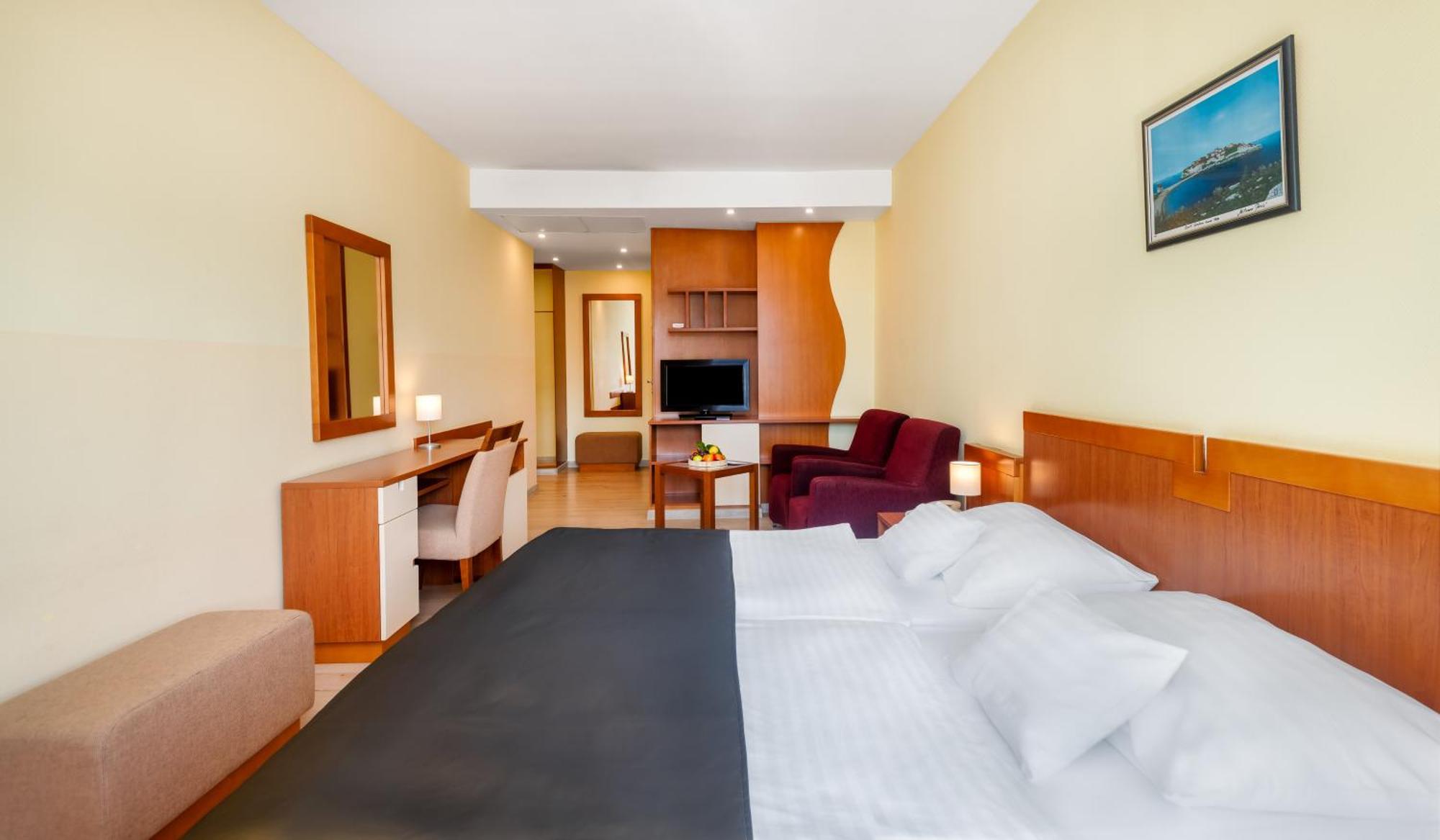 Hunguest Hotel Sun Resort แฮร์เซ็ก-โนวี ภายนอก รูปภาพ